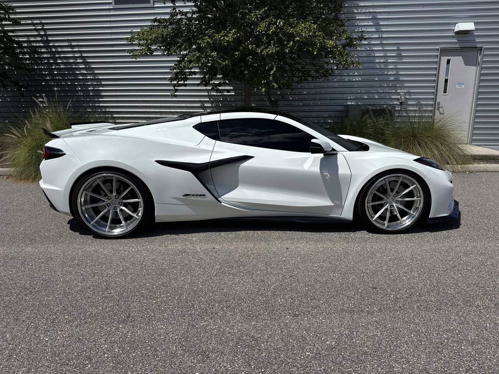Used 2024 Chevrolet Corvette Z06 w/ Battery Protection Package RWD image 5