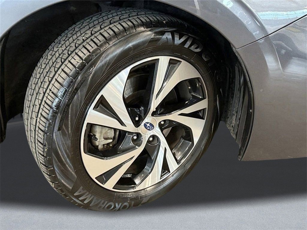 Certified 2025 Subaru Legacy Premium image 19