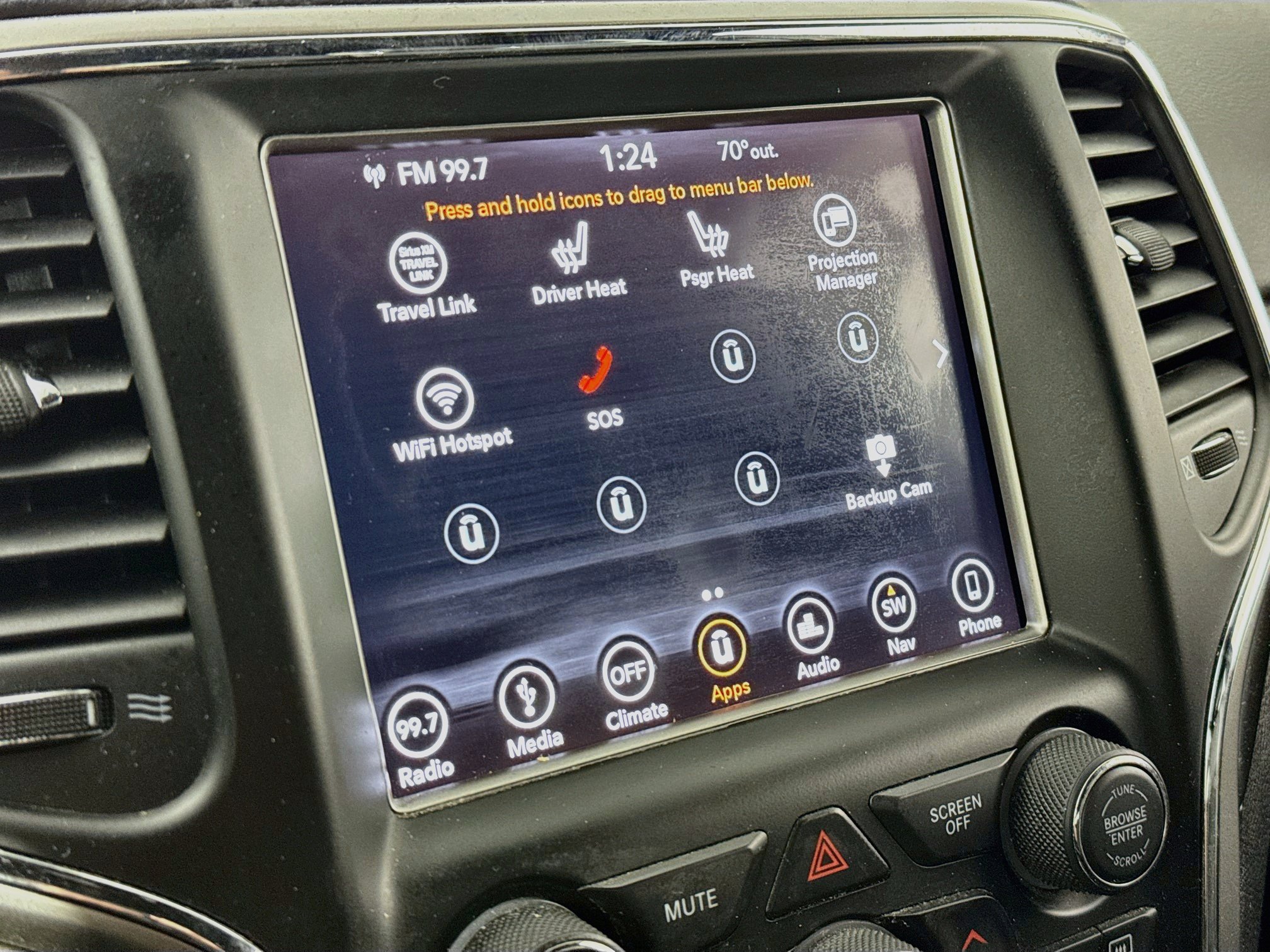Used 2018 Jeep Grand Cherokee Altitude AWD/4WD image 15