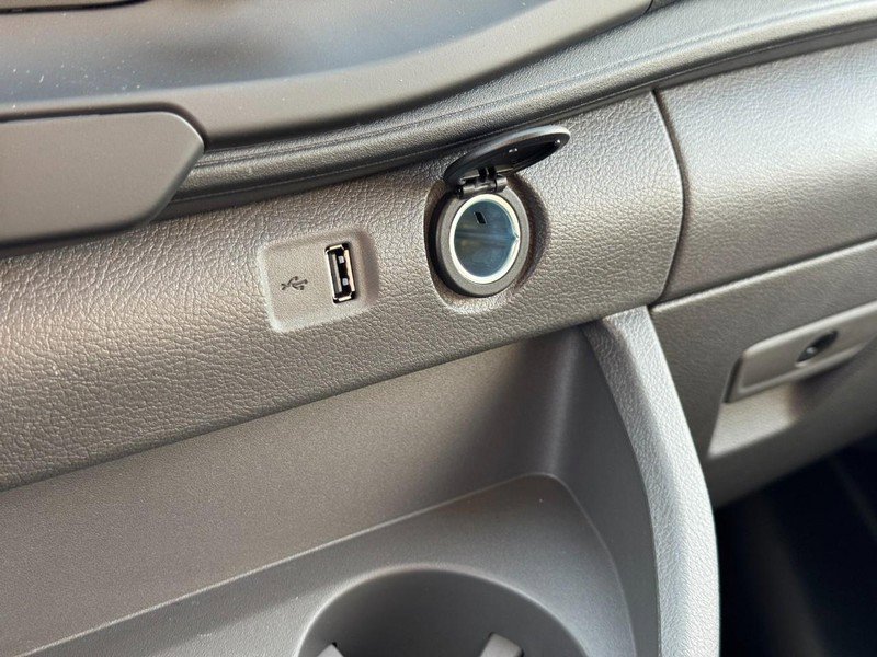 New 2025 Ford Transit 250 148 Medium Roof w/ Load Area Protection Package image 15