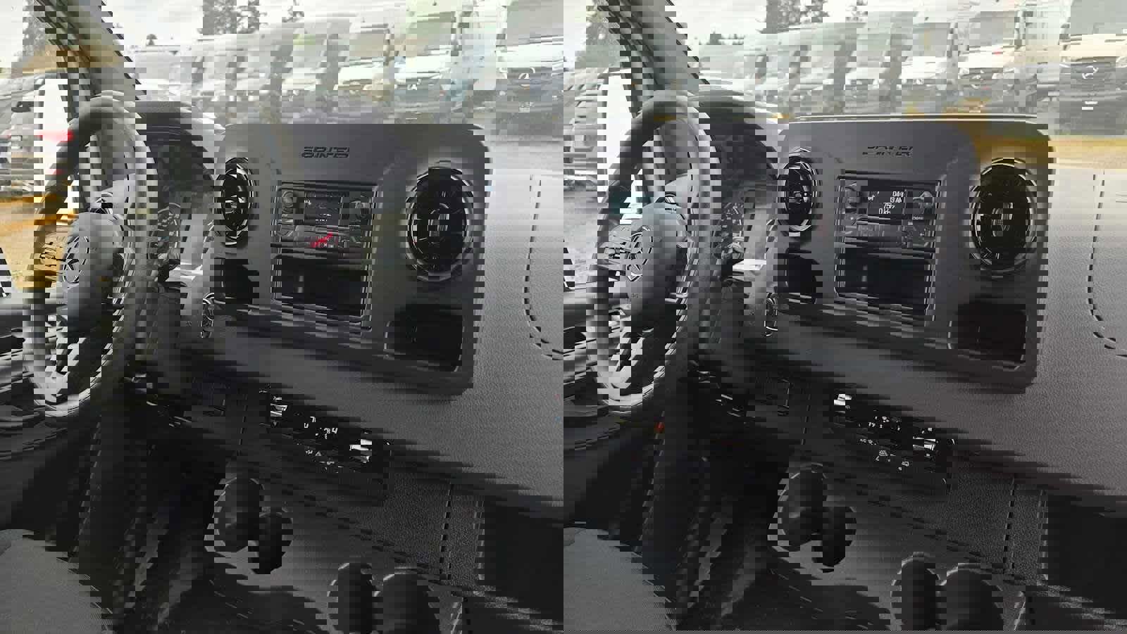 Used 2024 Mercedes-Benz Sprinter 4500 image 12