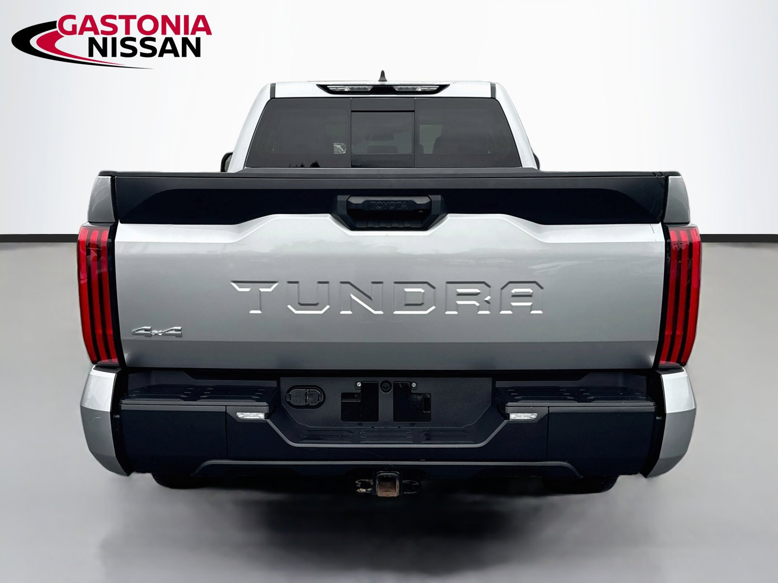 Used 2024 Toyota Tundra SR5 AWD/4WD image 7
