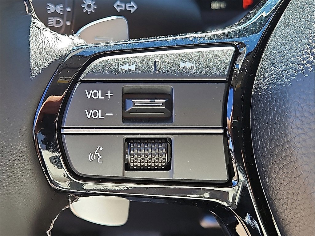 New 2025 Acura ADX Base image 23