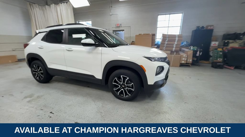 Certified 2023 Chevrolet TrailBlazer ACTIV AWD/4WD image 2