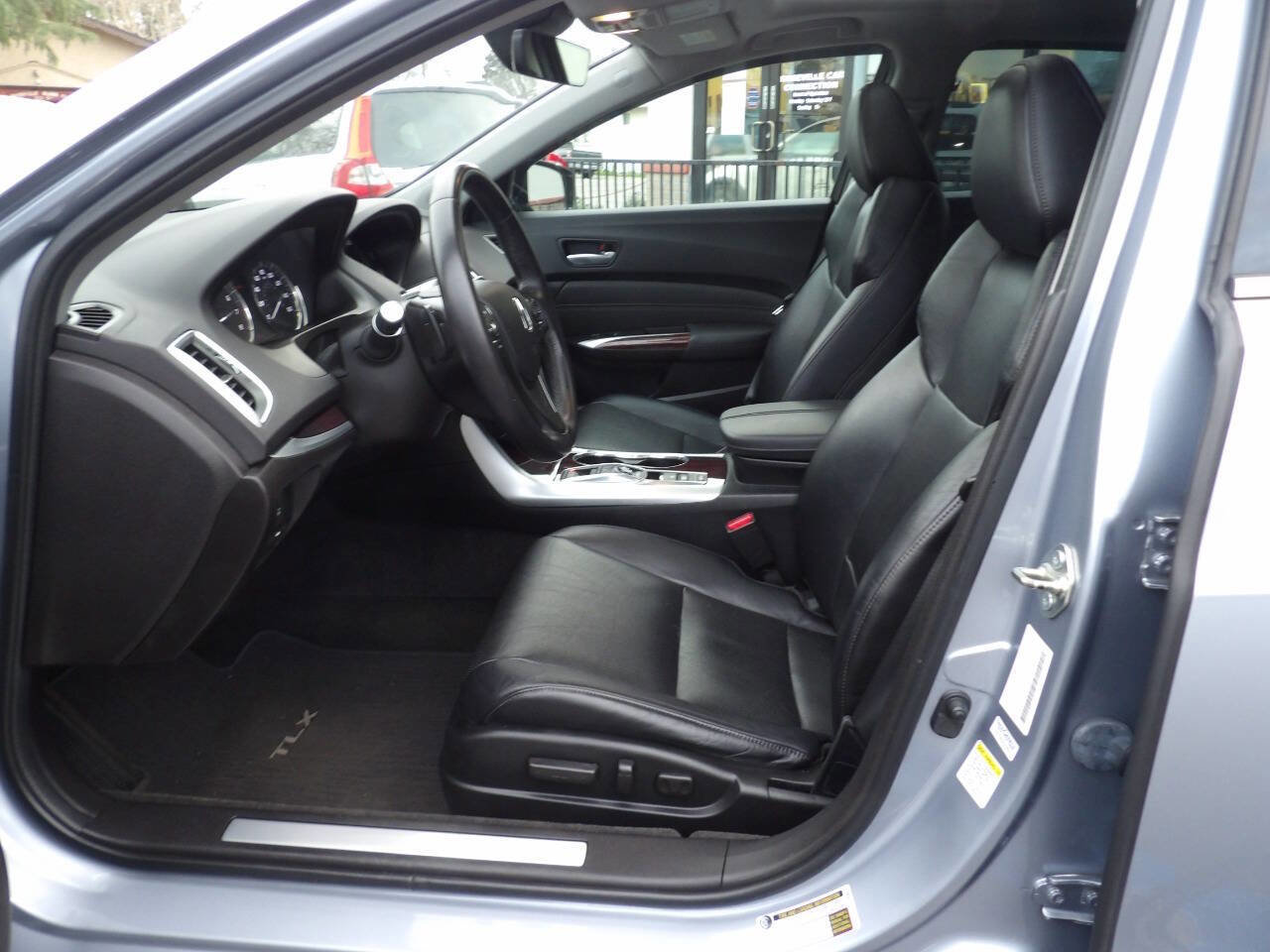 Used 2016 Acura TLX SH AWD V6 w/Tech 4dr Sedan w/T image 9