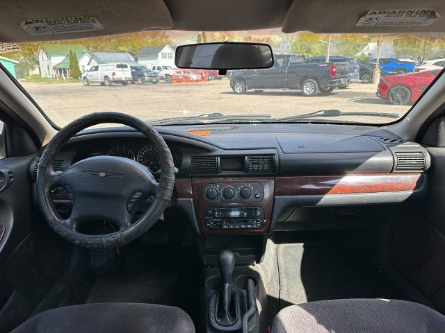 Used 2001 Chrysler Sebring LX FWD image 15