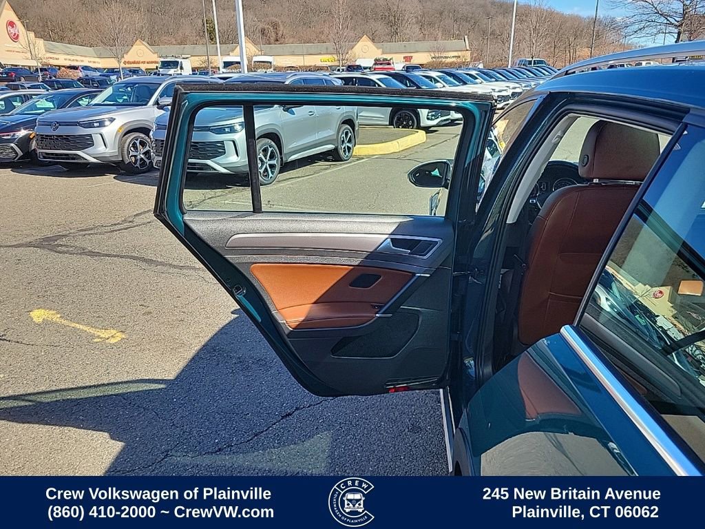 Used 2018 Volkswagen Golf Alltrack SE image 45