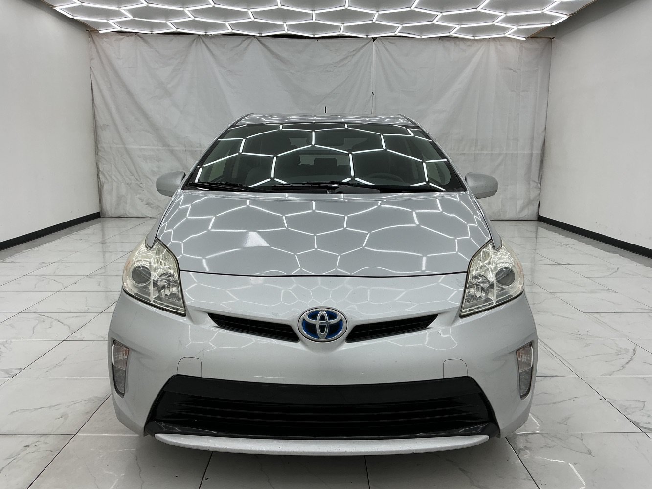 Used 2015 Toyota Prius Two FWD image 5
