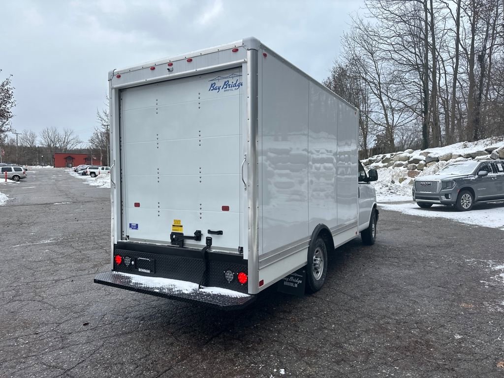 New 2025 Chevrolet Express 3500 w/ Power Convenience Package image 6