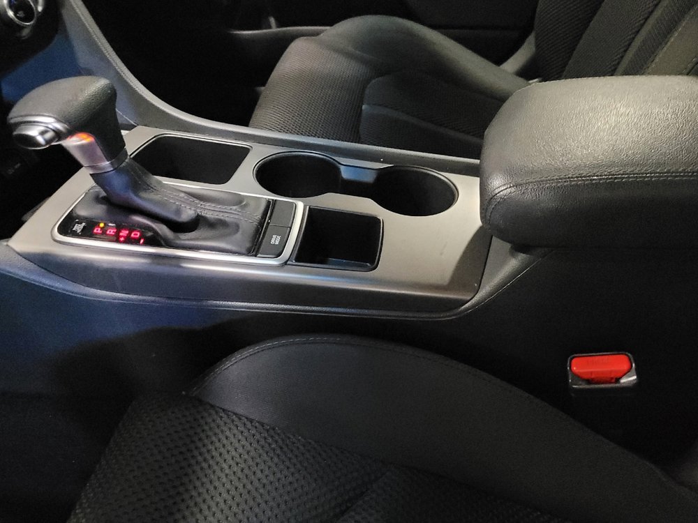 Used 2020 Kia Optima LX image 26