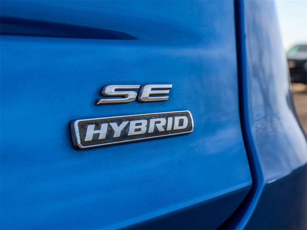 Used 2020 Ford Fusion SE image 11