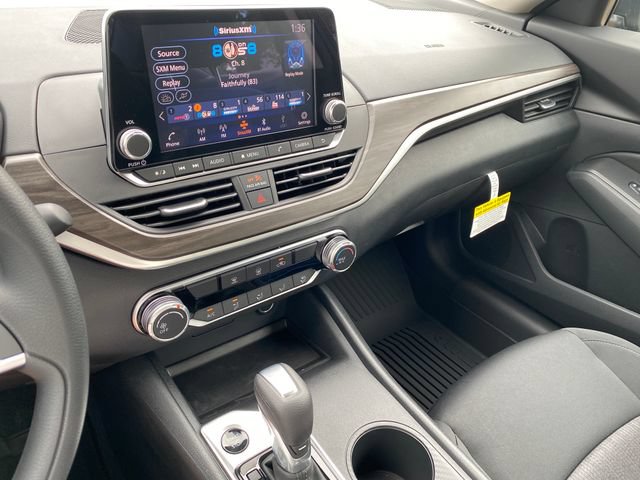 New 2026 Nissan Altima 2.5 SV AWD/4WD image 18