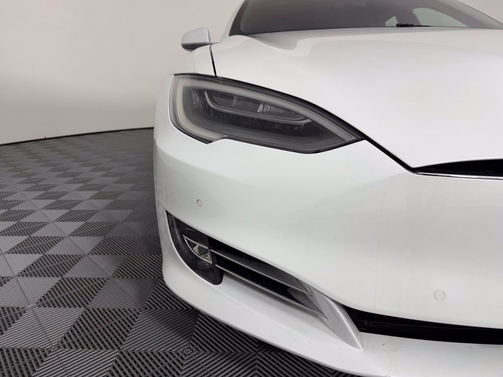 Used 2019 Tesla Model S 100D AWD/4WD image 9