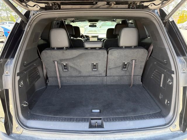 Used 2024 GMC Acadia Elevation w/ Luxury Package image 18