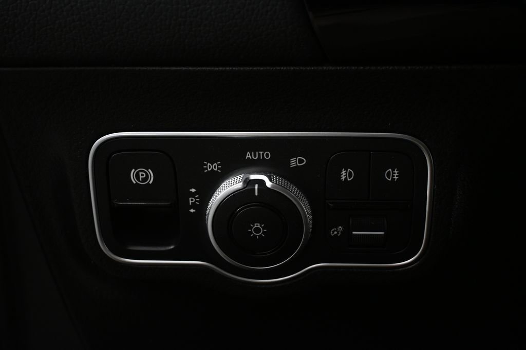 Certified 2026 Mercedes-Benz GLA 250 image 9