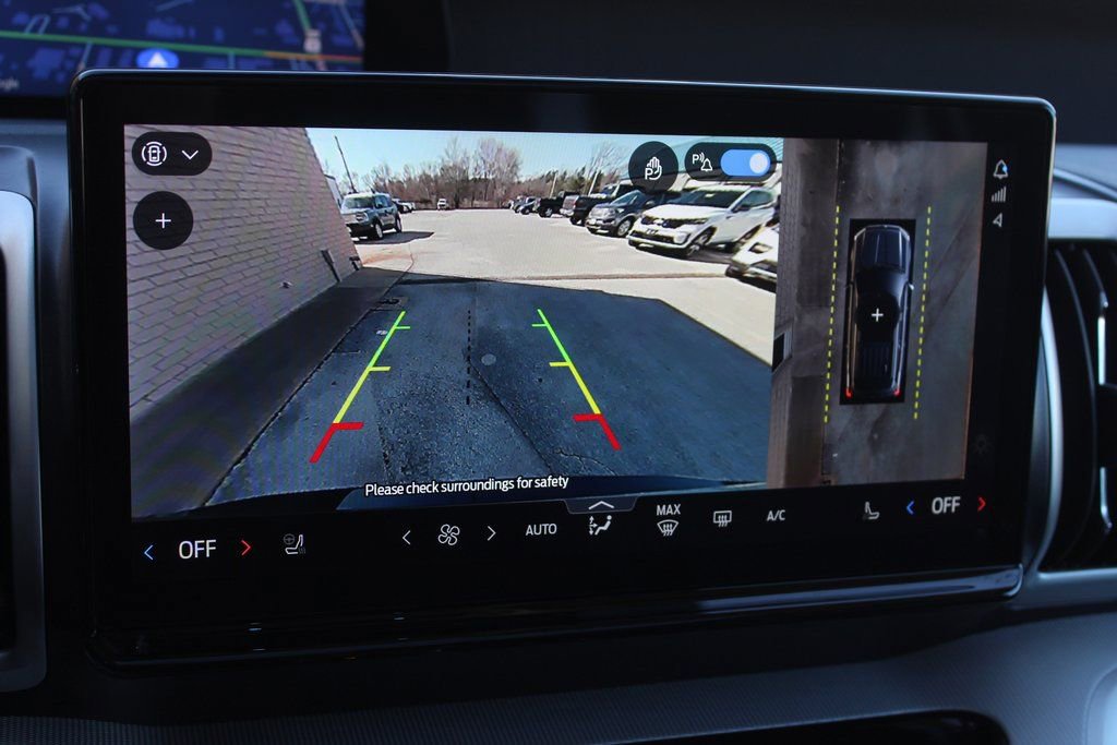 Used 2025 Ford Expedition Max Active image 23