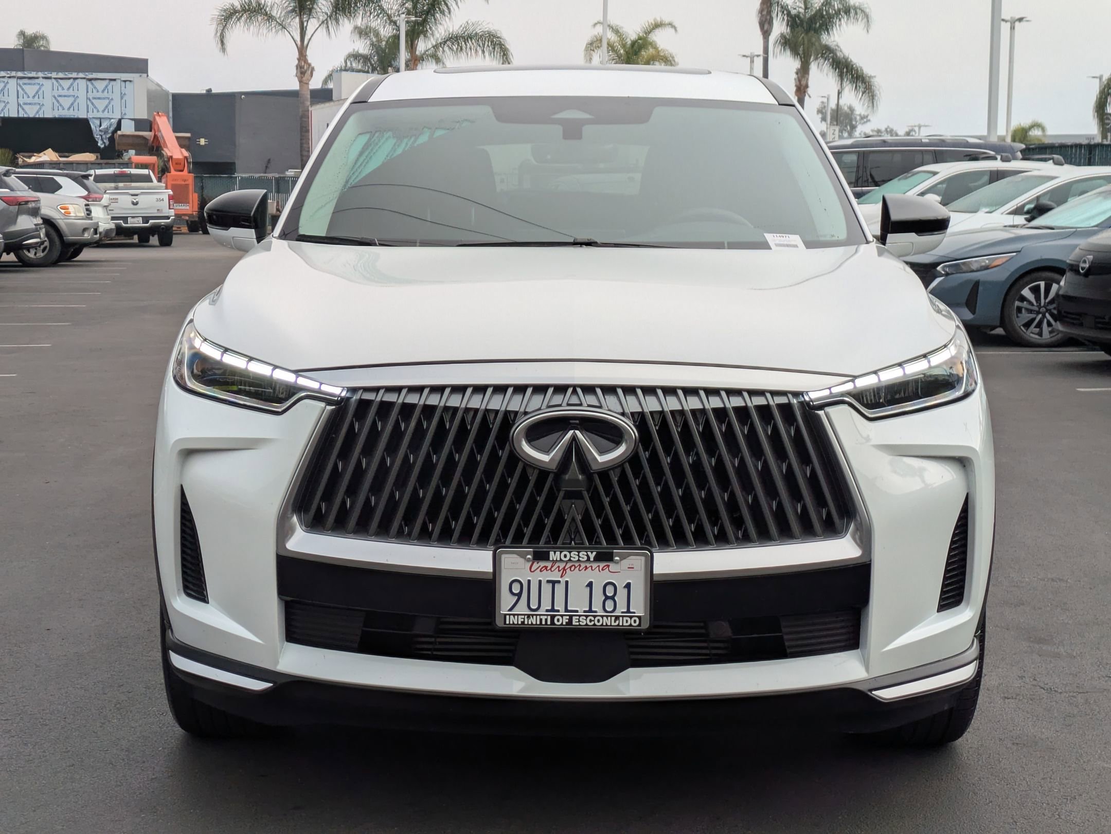 Used 2026 INFINITI QX60 Pure w/ Cargo Package image 4