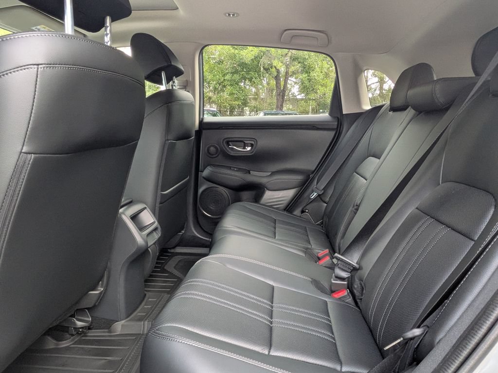 New 2027 Honda HR-V EX-L image 13