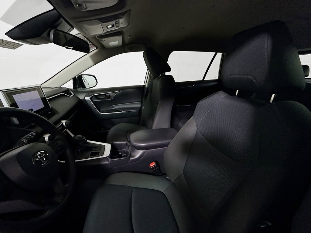Certified 2025 Toyota RAV4 LE AWD/4WD image 20