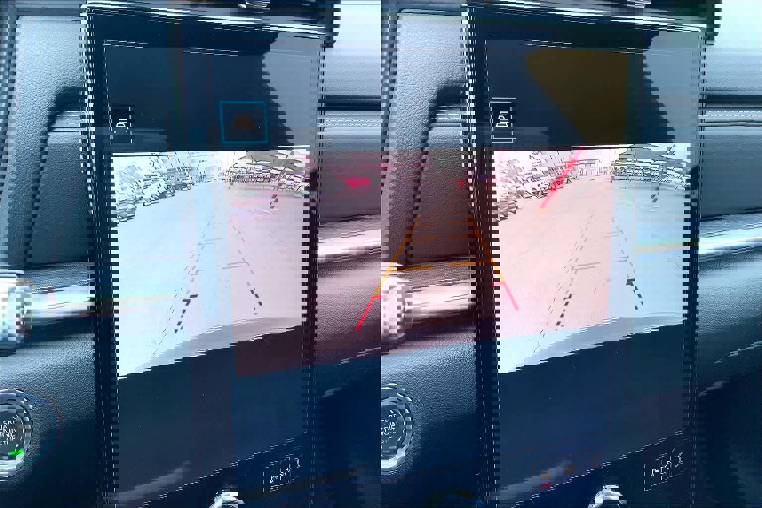 Used 2025 GMC Terrain Elevation image 27