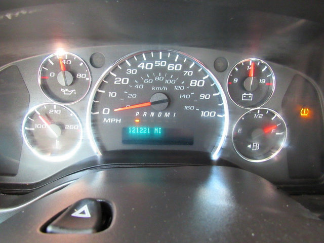 Used 2015 Chevrolet Express 2500 RWD image 32