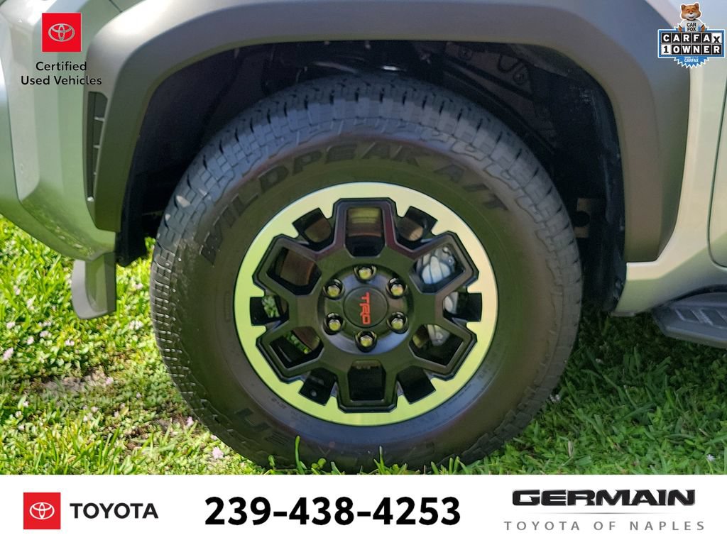 Certified 2025 Toyota 4Runner TRD Off-Road AWD/4WD image 12