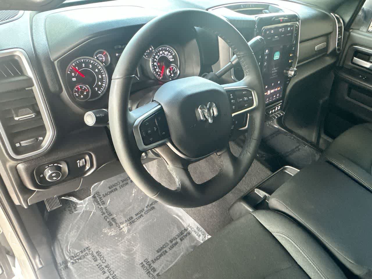 Used 2025 RAM 2500 Big Horn AWD/4WD image 13