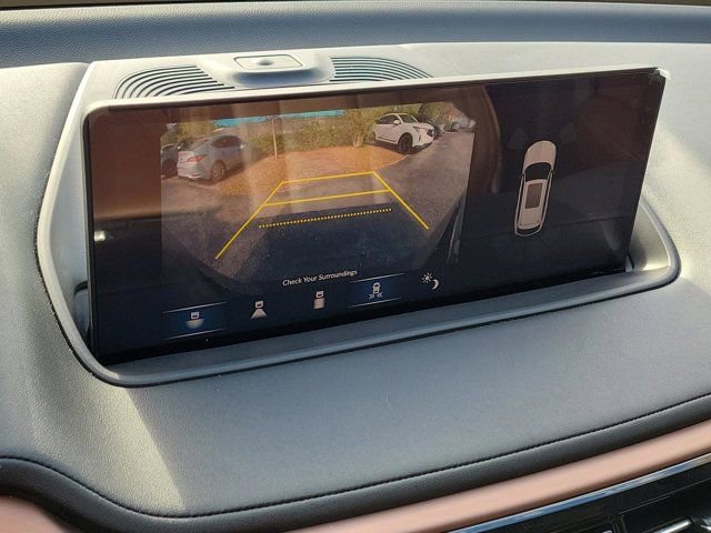 Used 2023 Acura MDX FWD w/ Technology Package image 24