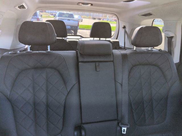 Used 2024 BMW X7 xDrive40i image 10