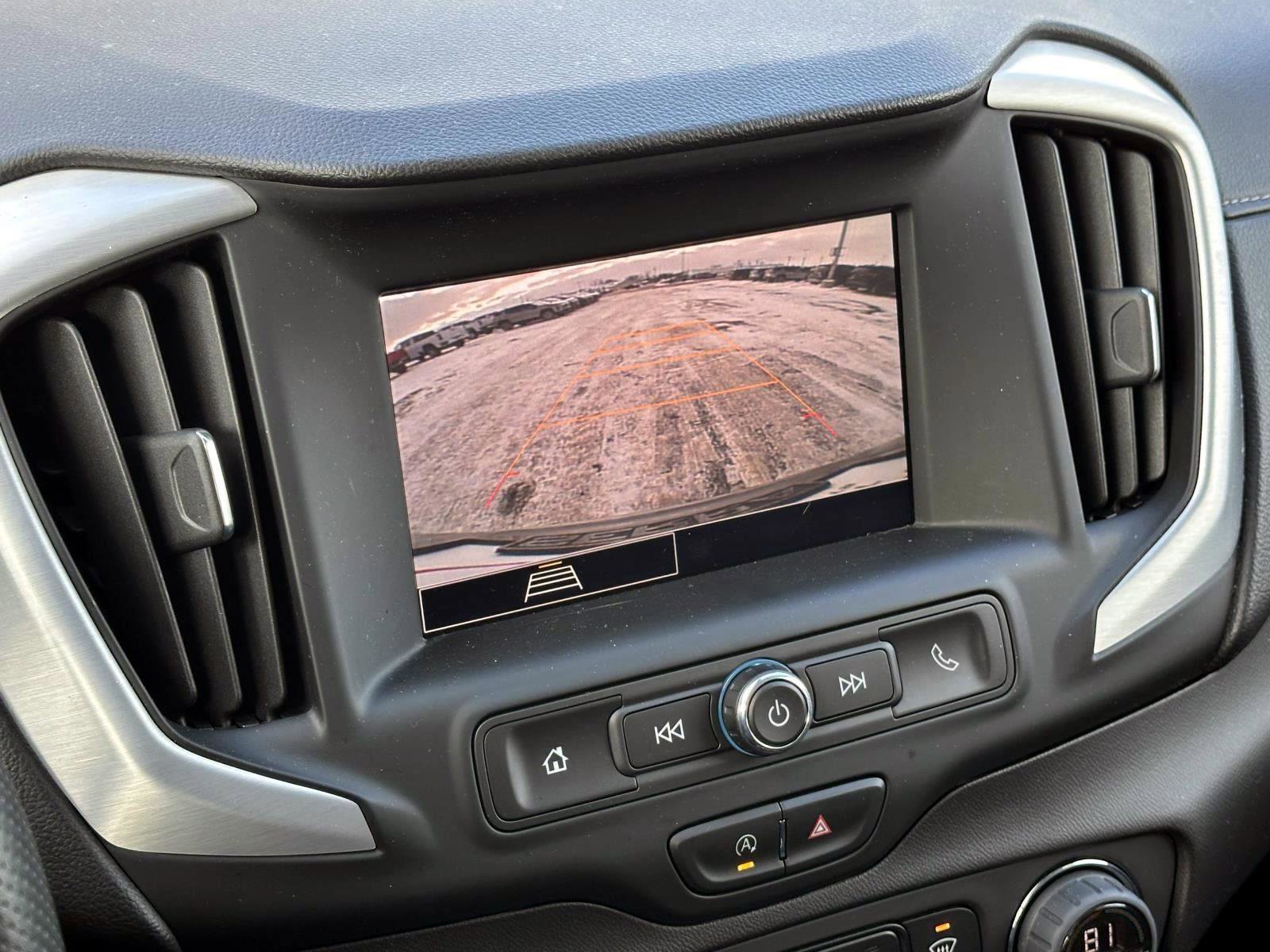 Certified 2023 GMC Terrain SLE w/ Driver Convenience Package image 24