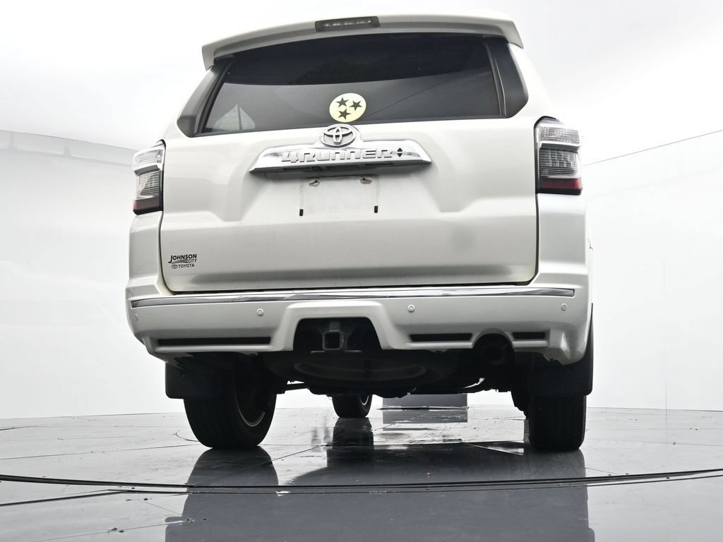 Used 2019 Toyota 4Runner Limited AWD/4WD image 33