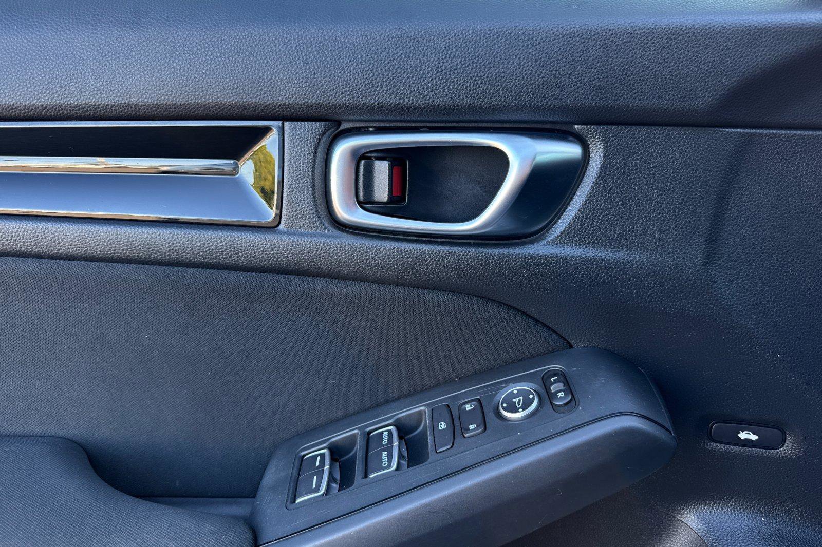 Used 2022 Honda Civic EX image 13