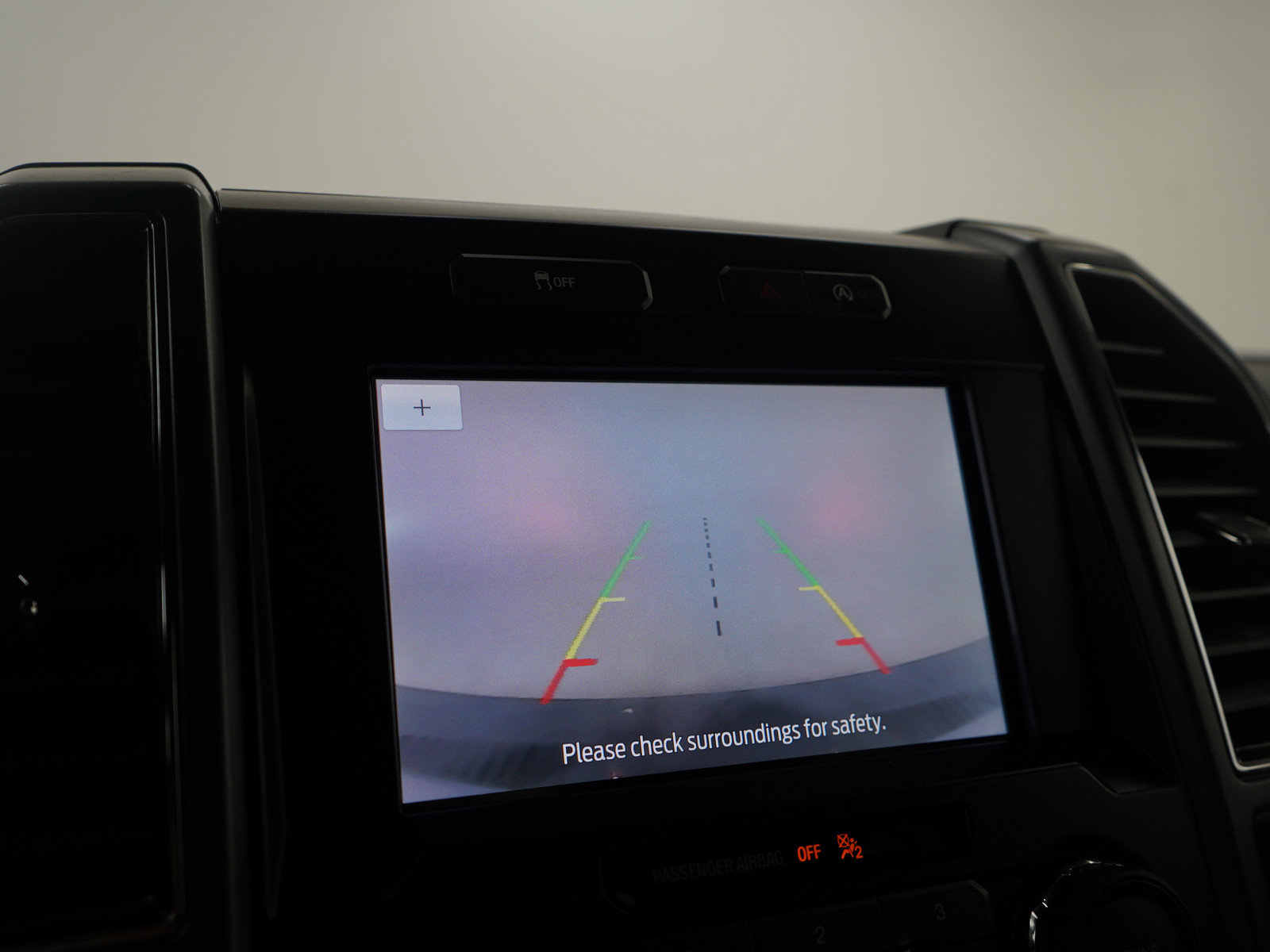 Used 2020 Ford F150 XLT image 28