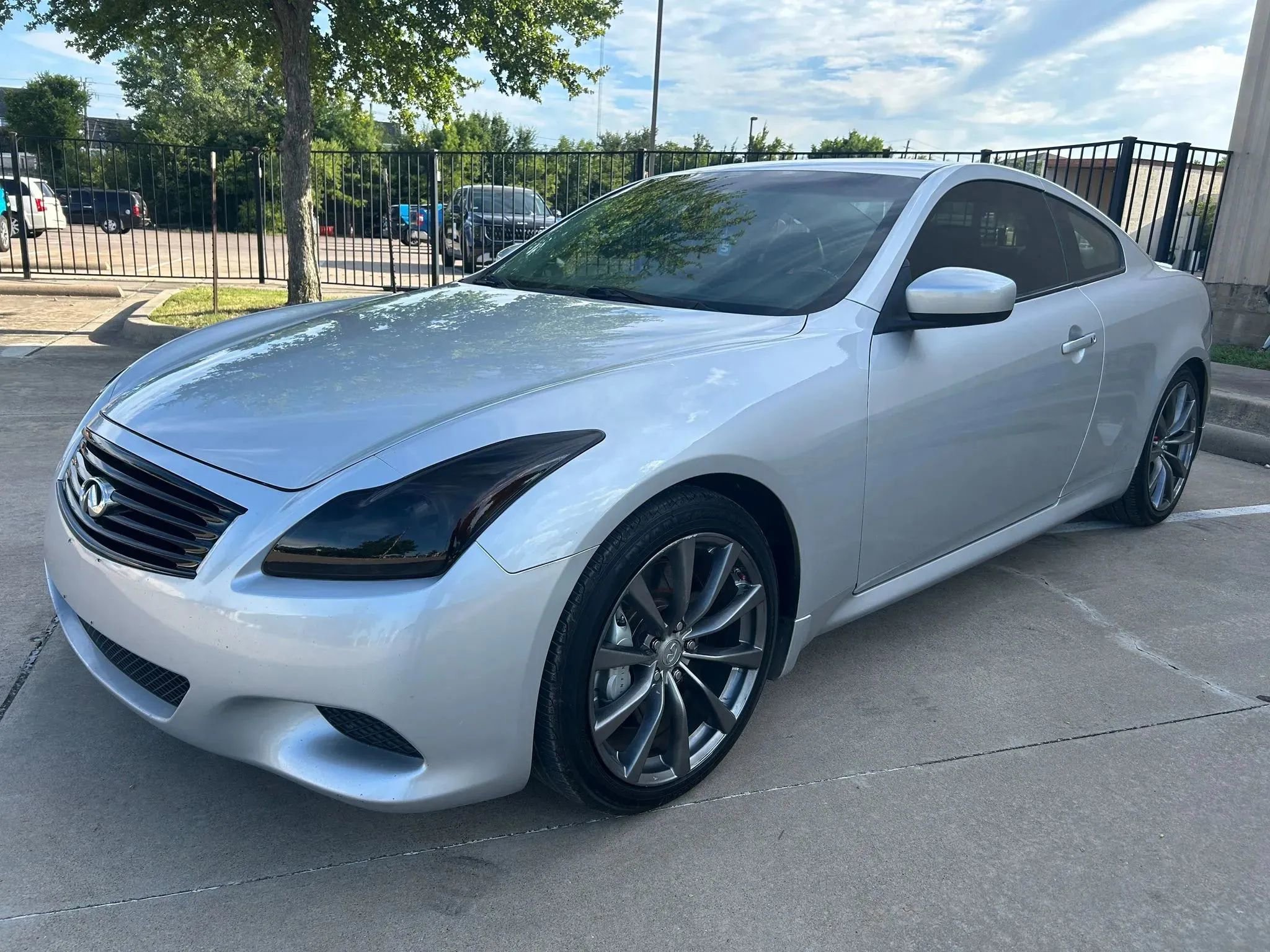 Used 2009 INFINITI G37 Sport w/ Premium Pkg