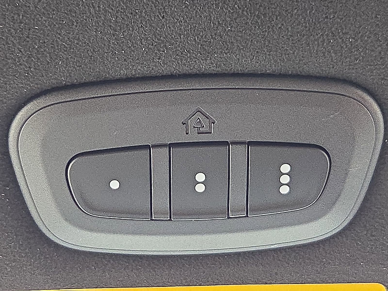 New 2026 Chrysler Pacifica Pinnacle AWD/4WD image 21