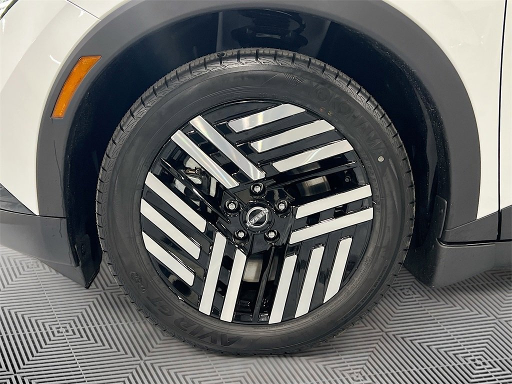 New 2026 Nissan Leaf SV+ image 30