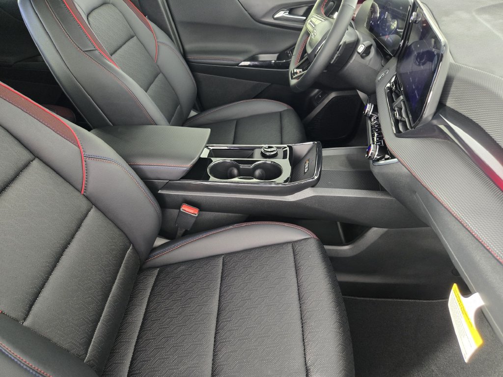 New 2026 Chevrolet Equinox RS FWD image 16