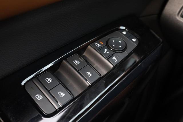 New 2026 Nissan Pathfinder Platinum AWD/4WD image 21