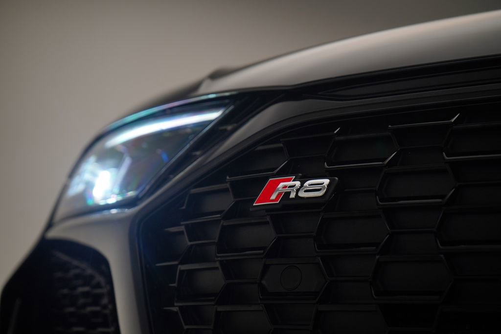 Used 2023 Audi R8 V10 performance image 12