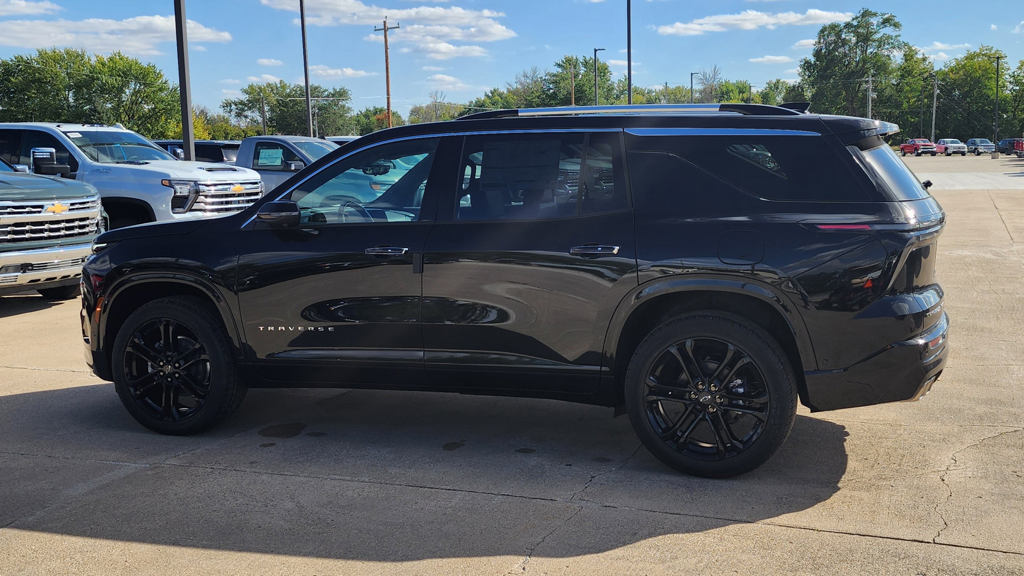 New 2026 Chevrolet Traverse High Country image 6
