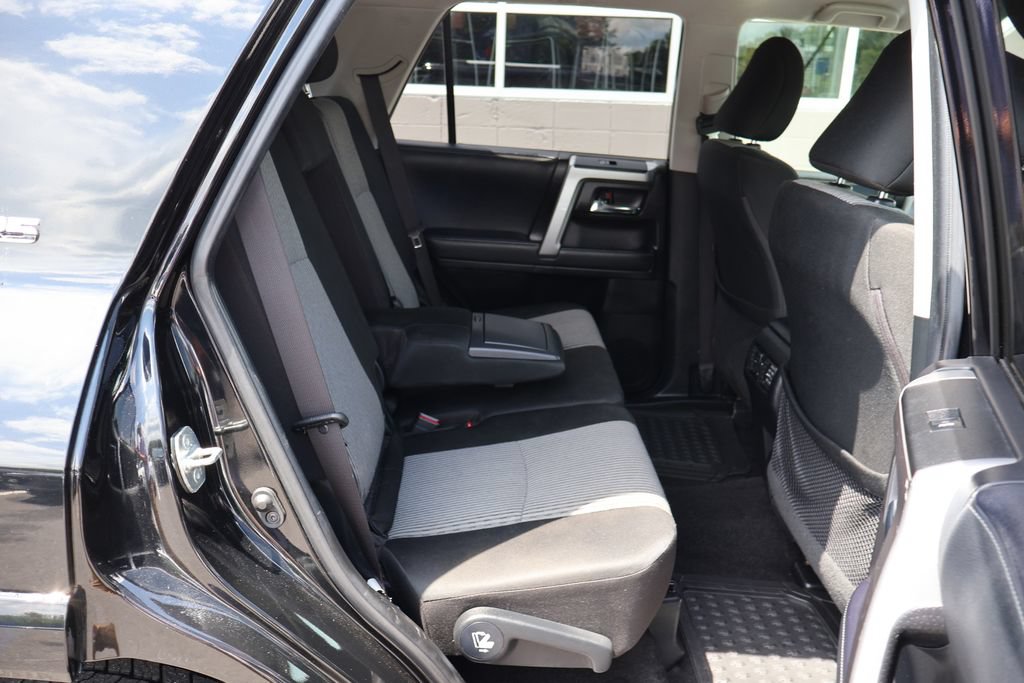 Used 2022 Toyota 4Runner SR5 RWD image 21
