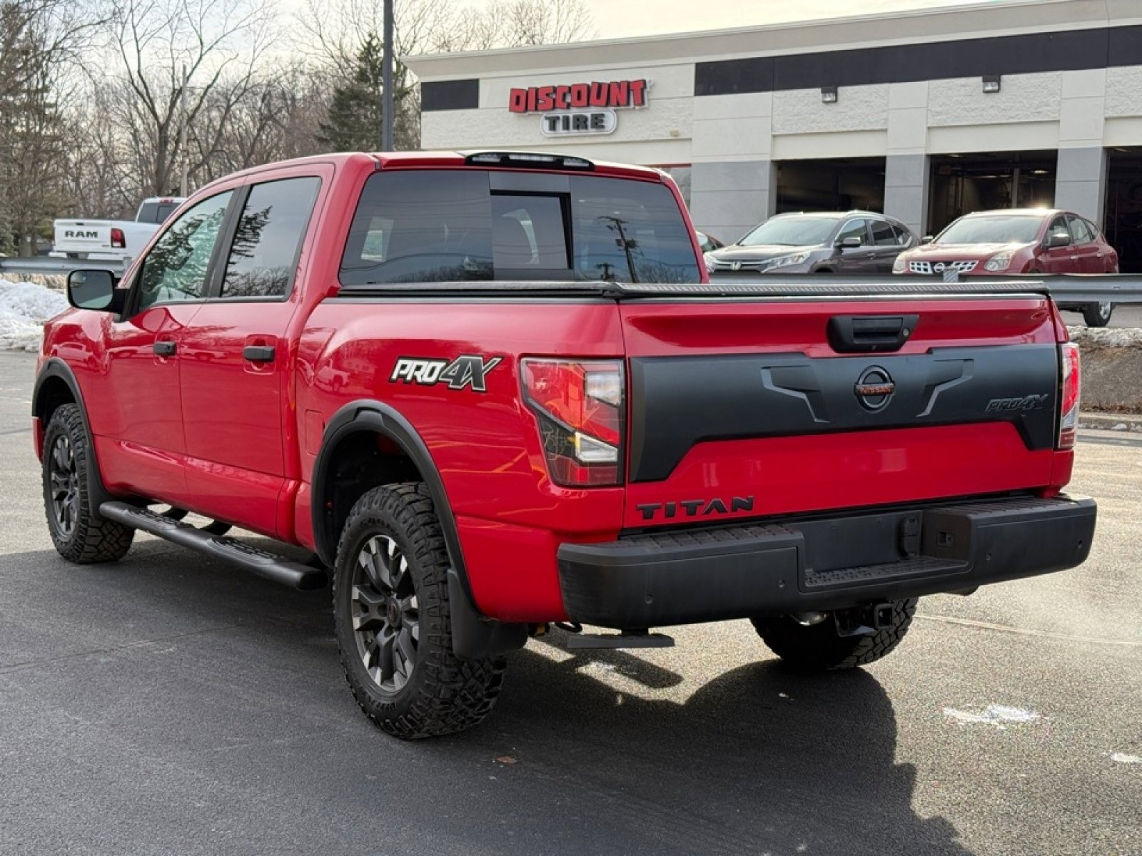 Used 2020 Nissan Titan PRO-4X image 6