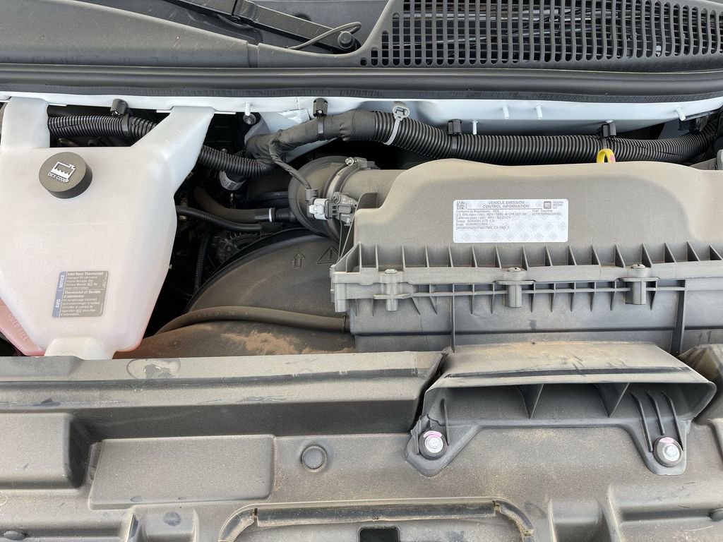New 2025 GMC Savana 2500 Extended w/ Driver Convenience Package image 30