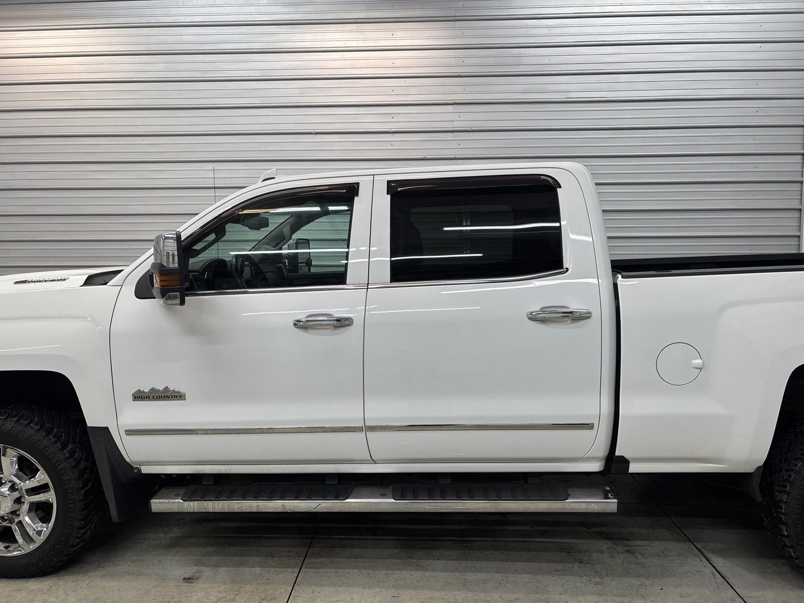 Used 2017 Chevrolet Silverado 2500 High Country w/ Duramax Plus Package image 5