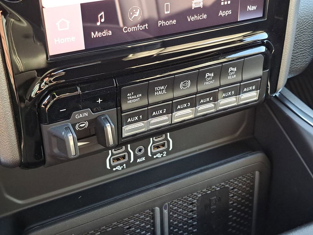 New 2026 RAM 3500 Laramie w/ Max Tow Package image 10