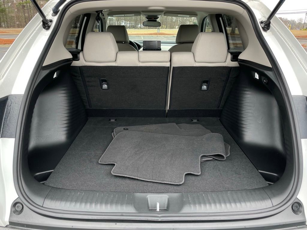 Certified 2025 Honda HR-V LX image 40