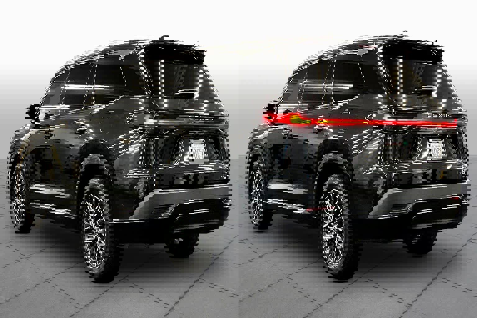 Used 2025 Lexus TX 350 AWD w/ Technology Package image 11