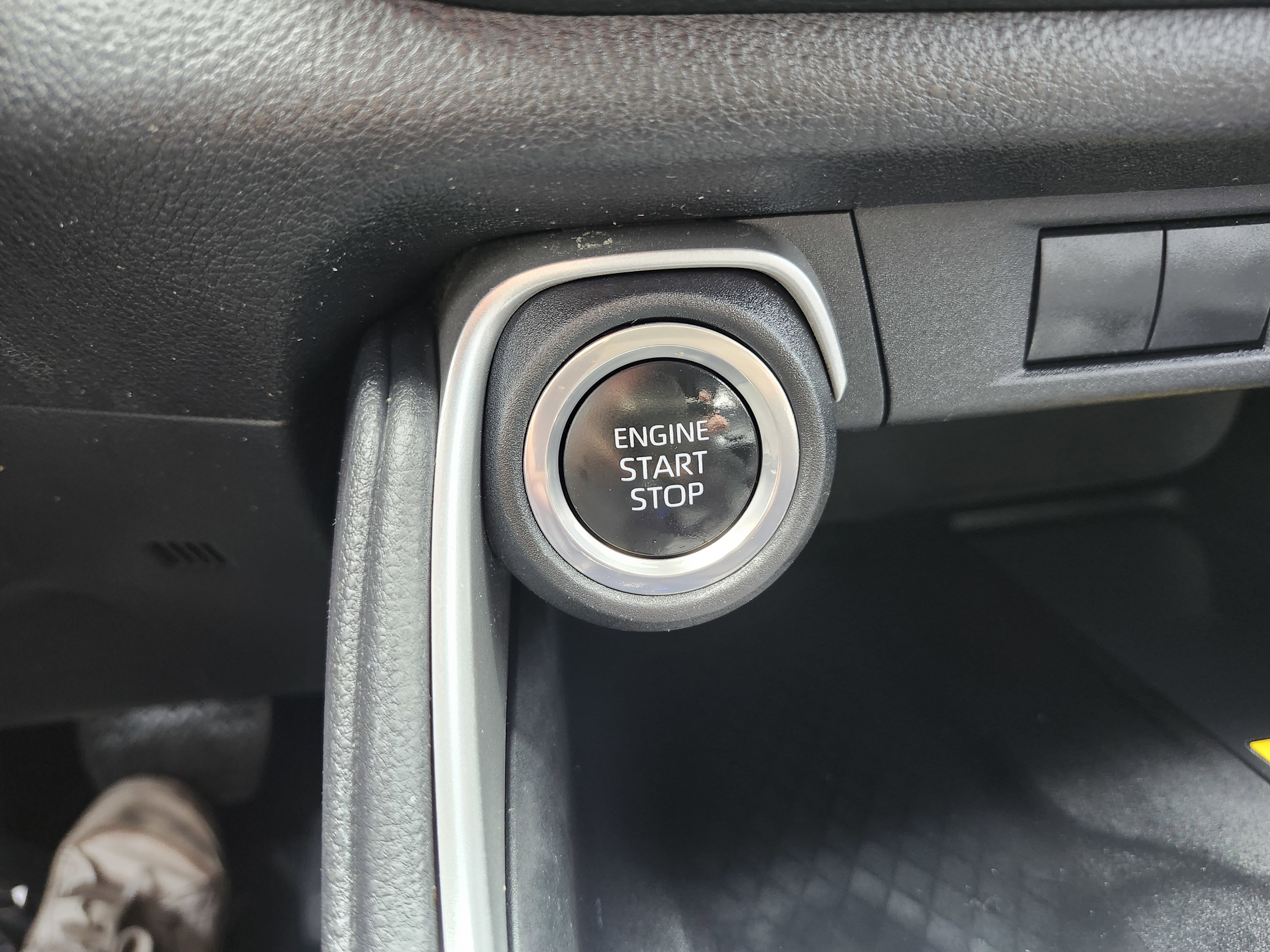 Used 2024 Toyota Grand Highlander Limited image 9