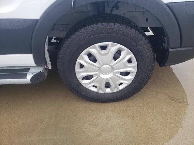 Used 2025 Ford Transit 250 Low Roof w/ Exterior Upgrade Package RWD image 28