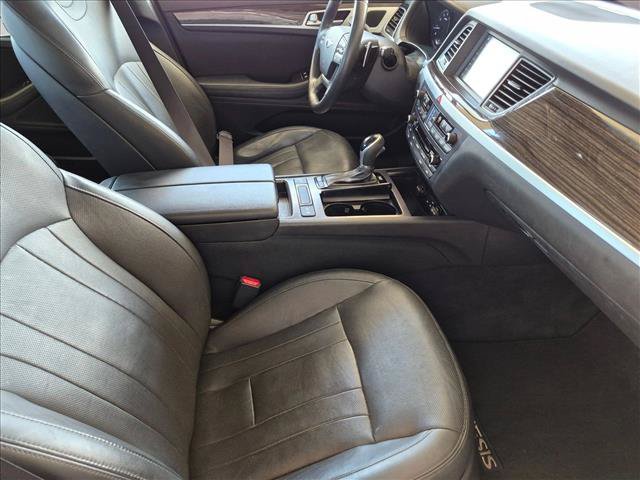 Used 2015 Hyundai Genesis 3.8 w/ Option Group 02 RWD image 22